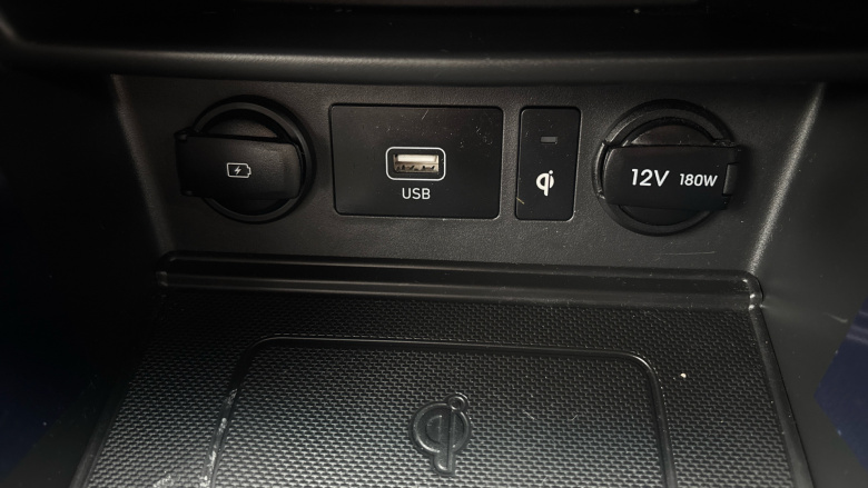 Hyundai Kona 1.6 GDi Hybrid Premium 5dr DCT Hybrid Hatchback